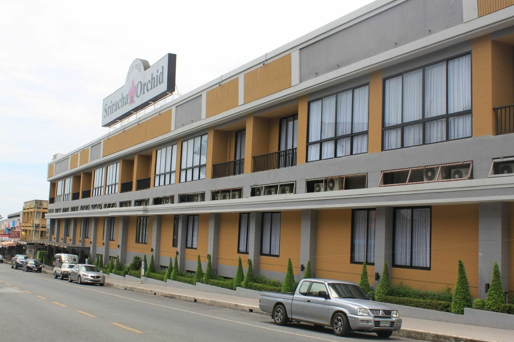 Sriracha Orchid Hotel Si Racha Dış mekan fotoğraf